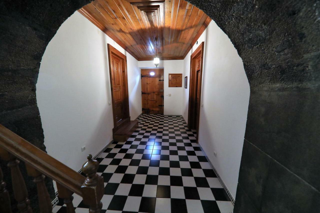 Angra Downtown Flat Διαμέρισμα Angra do Heroísmo Εξωτερικό φωτογραφία